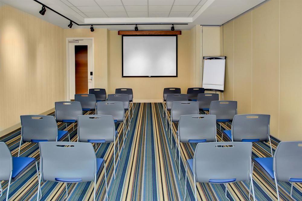 Aloft Chapel Hill Hotel Bagian luar foto