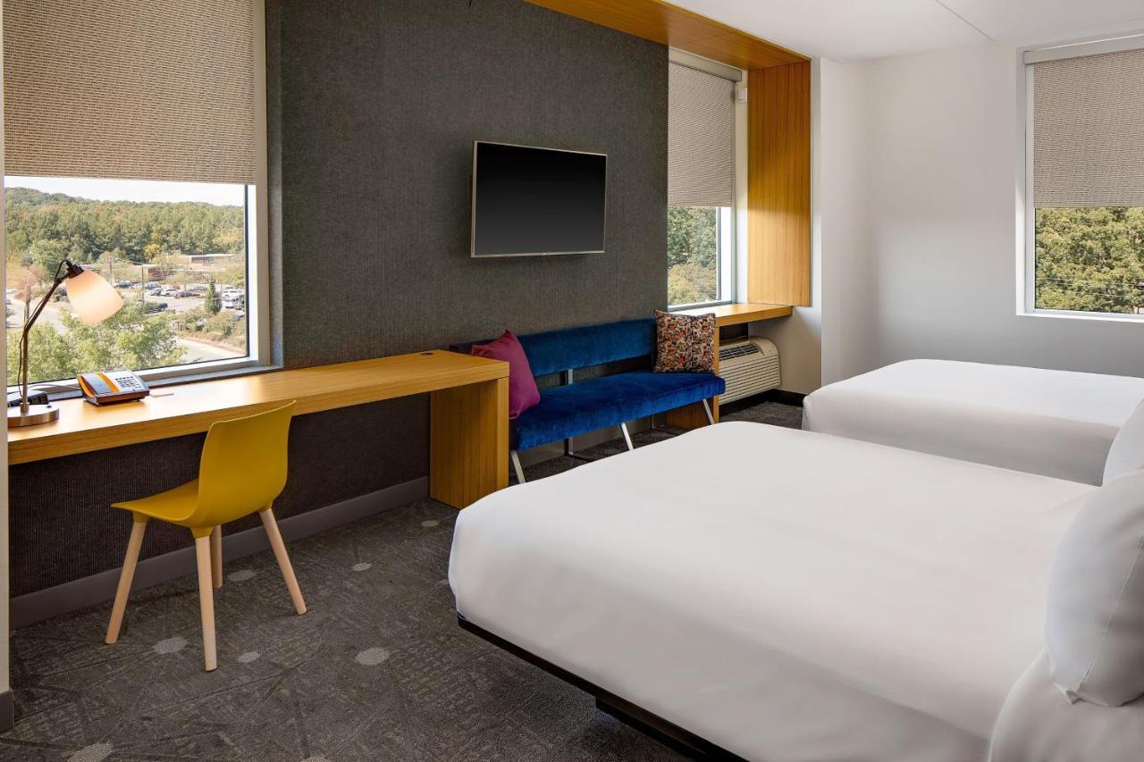 Aloft Chapel Hill Hotel Bagian luar foto